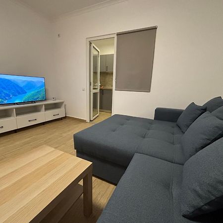 Militari Comfort Apartment Rosu Luaran gambar